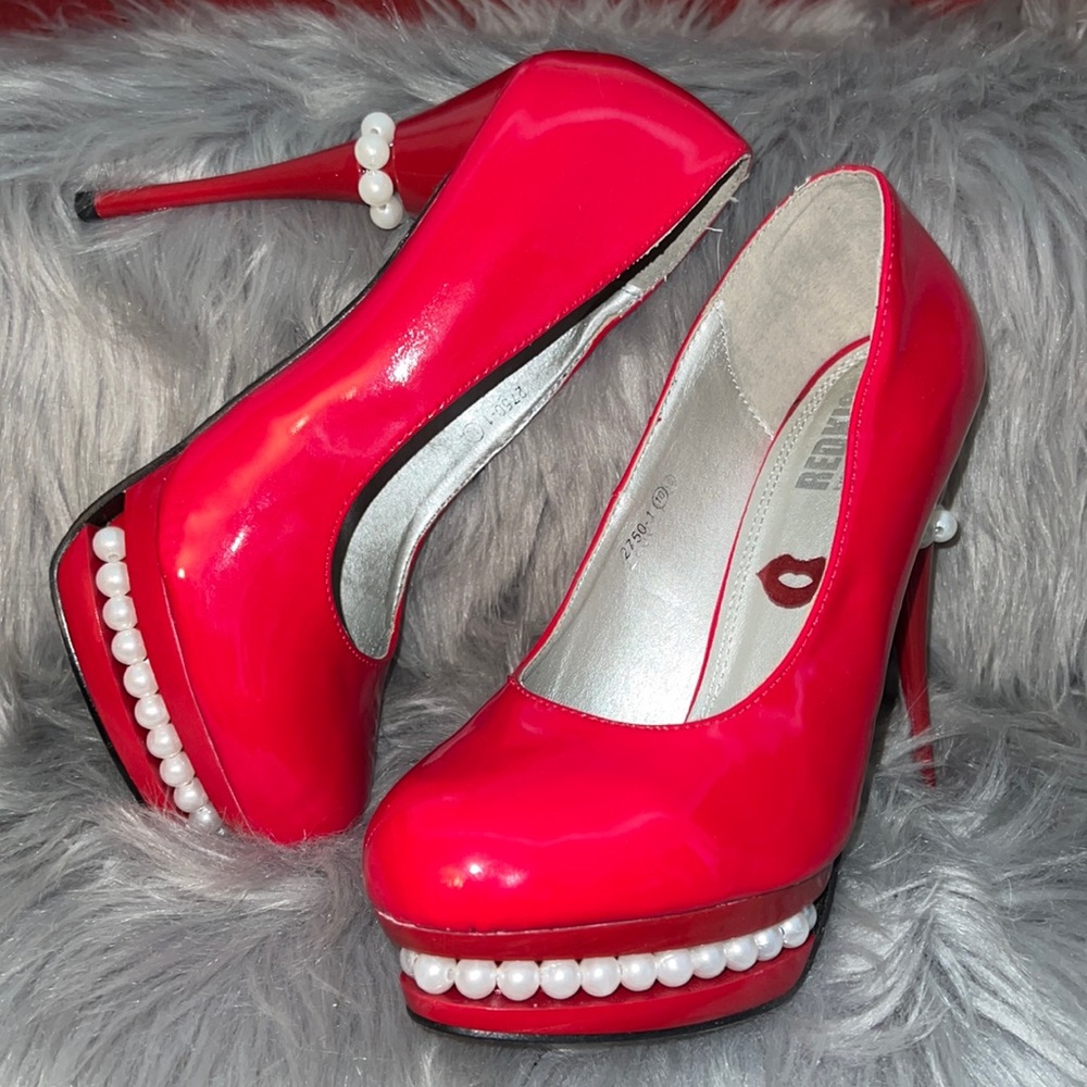 Red Kiss Footwear Pearl Red Platform Heels size 10